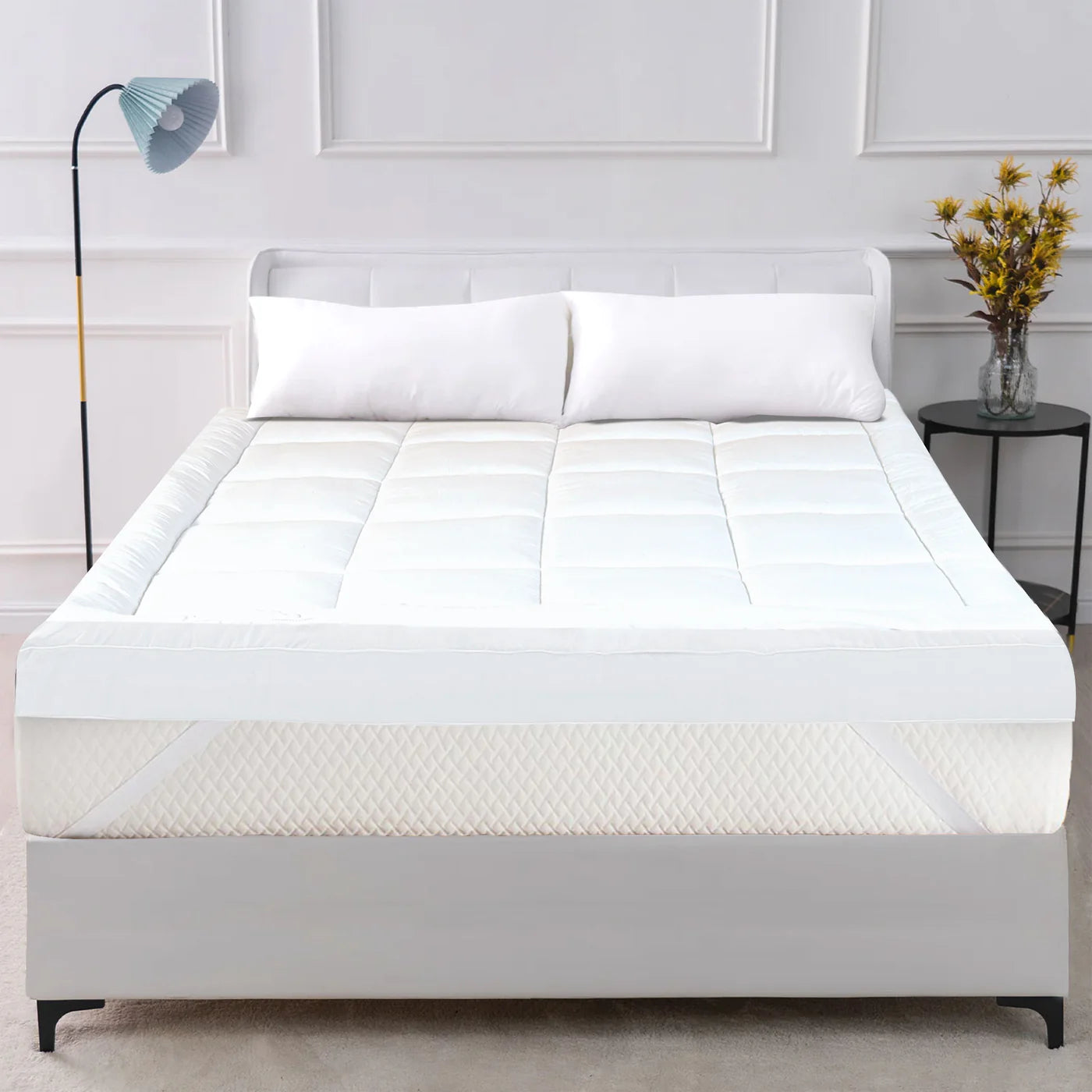 700 GSM Mattress Topper - White