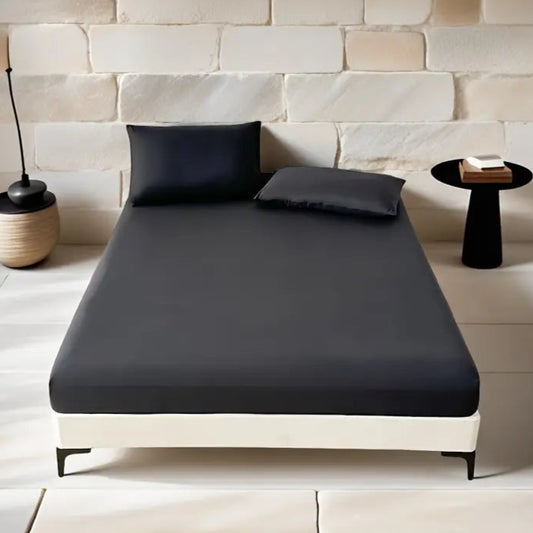 Fitted Bed Sheet - Black